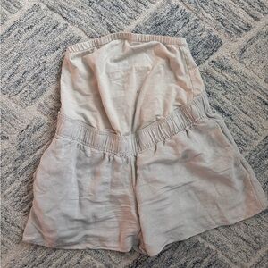 H&M Women's Full Panel Cream Linen Shorts